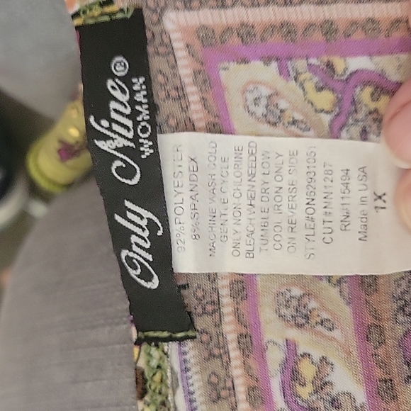 Surplice printed top - Picture 4 of 4